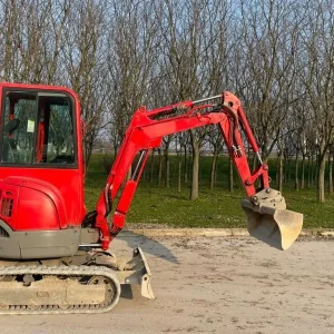 YANMAR vio25, 2,85T, 2012 + 3 GODETS