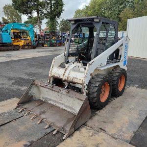 BOBCAT 753